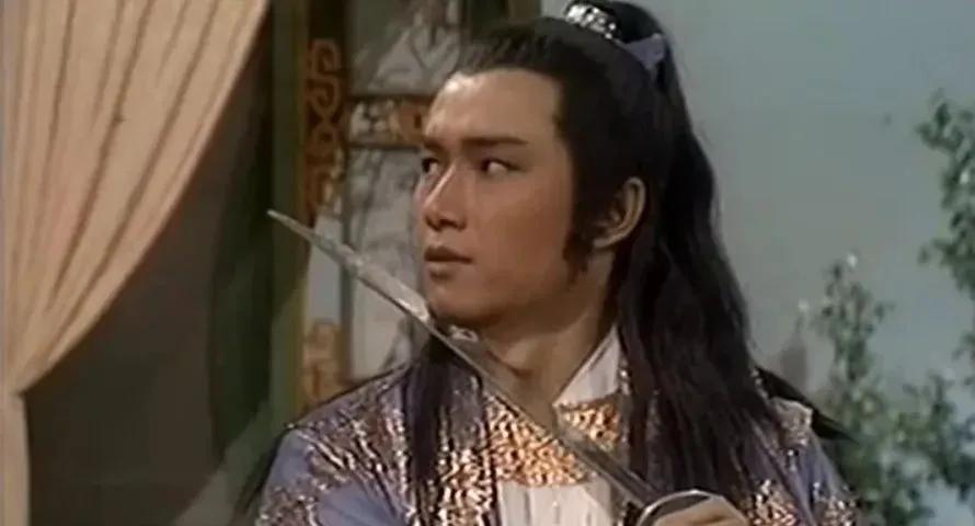 | 树挪死，人挪活 |
郭啸天一家，和杨铁心一家，在大宋就是个底层农民，可以被官