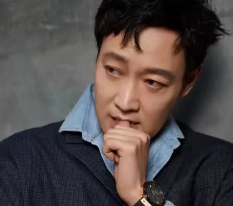 辛柏青这辈子注定要遗憾终生了
　　
他再用行动证明，挣再多钱，为爱放弃爆火的