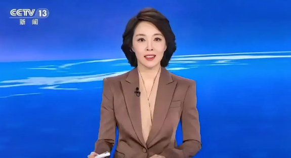 家人们，大消息！

今天4月14号周一，民政部和人社部放了大招，跟咱们养老和找工