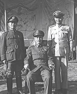 1949年初，何应钦因为徐蚌战场失利，心灰意冷到上海养病，汤尧曾去医院看望，何应