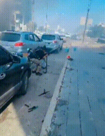 守不住了，部落战兵一路烧杀抢掠，苏韦达市区陷入交火，德鲁兹人防线崩溃迹象！
阿拉