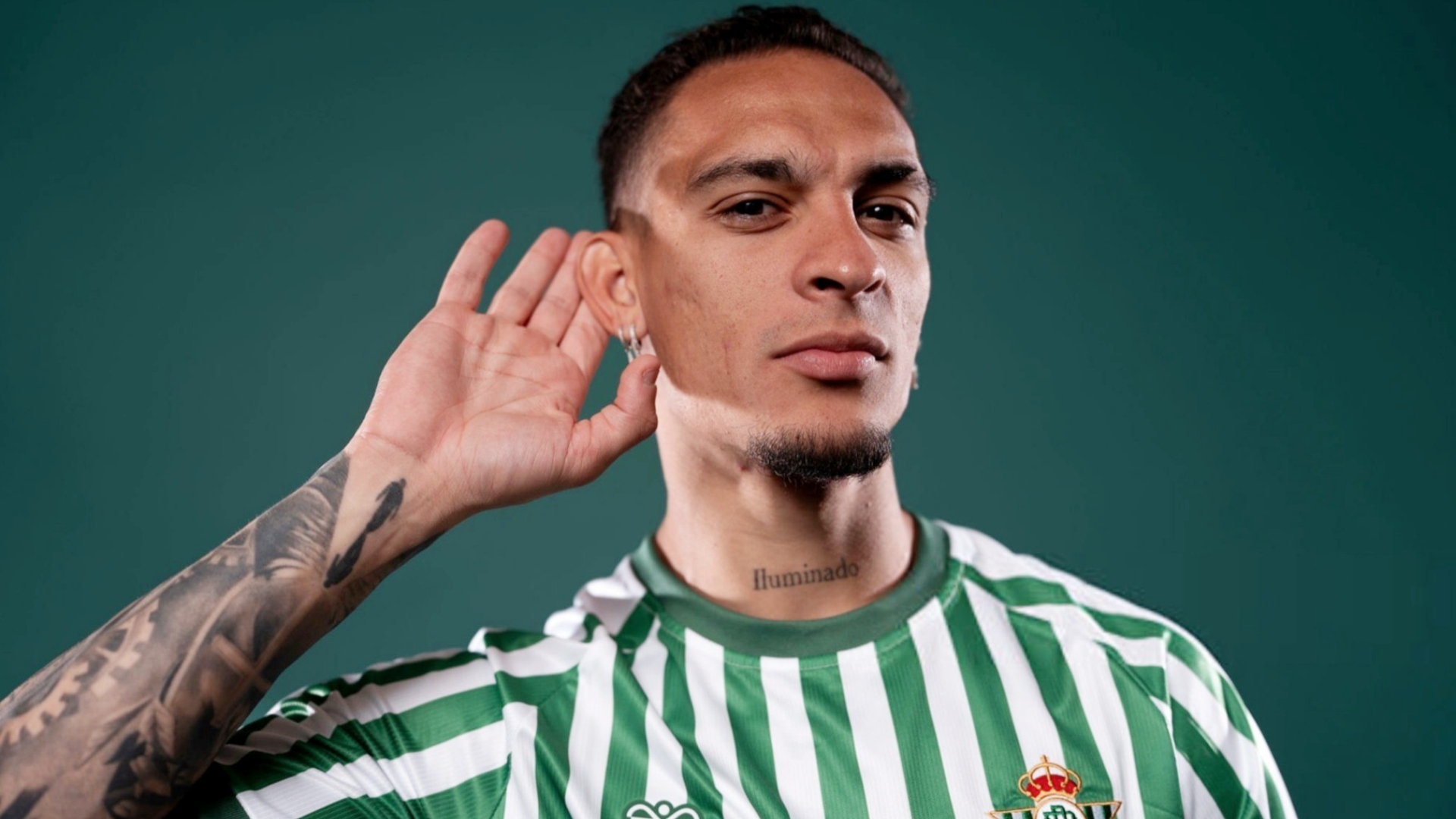 在重返贝蒂斯后，巴西边锋安东尼延续了上赛季被租借效力的出色状态。
西媒表示：安东