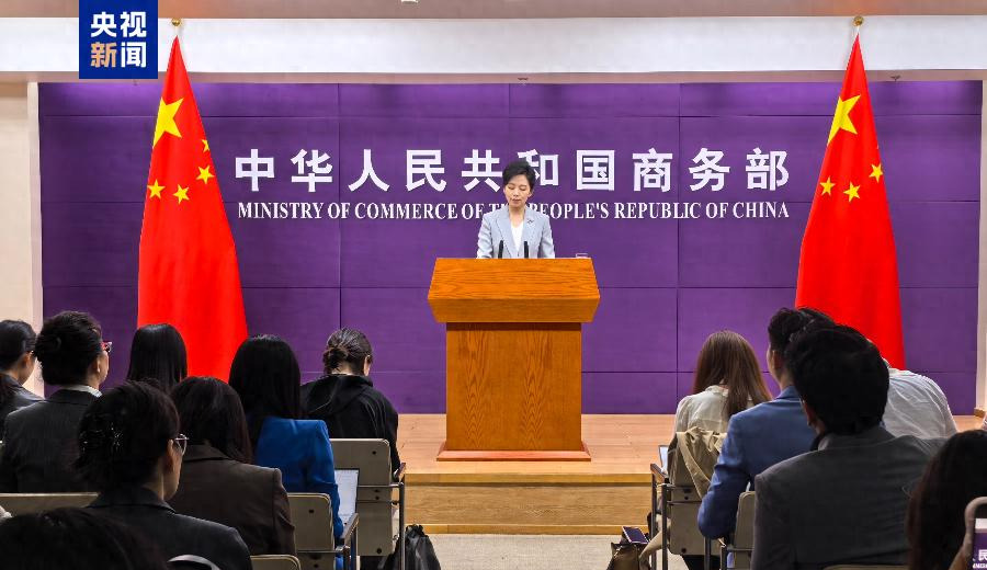 中美贸易战鹿死谁手











中美贸易摩擦升级，特朗普给中国48小时