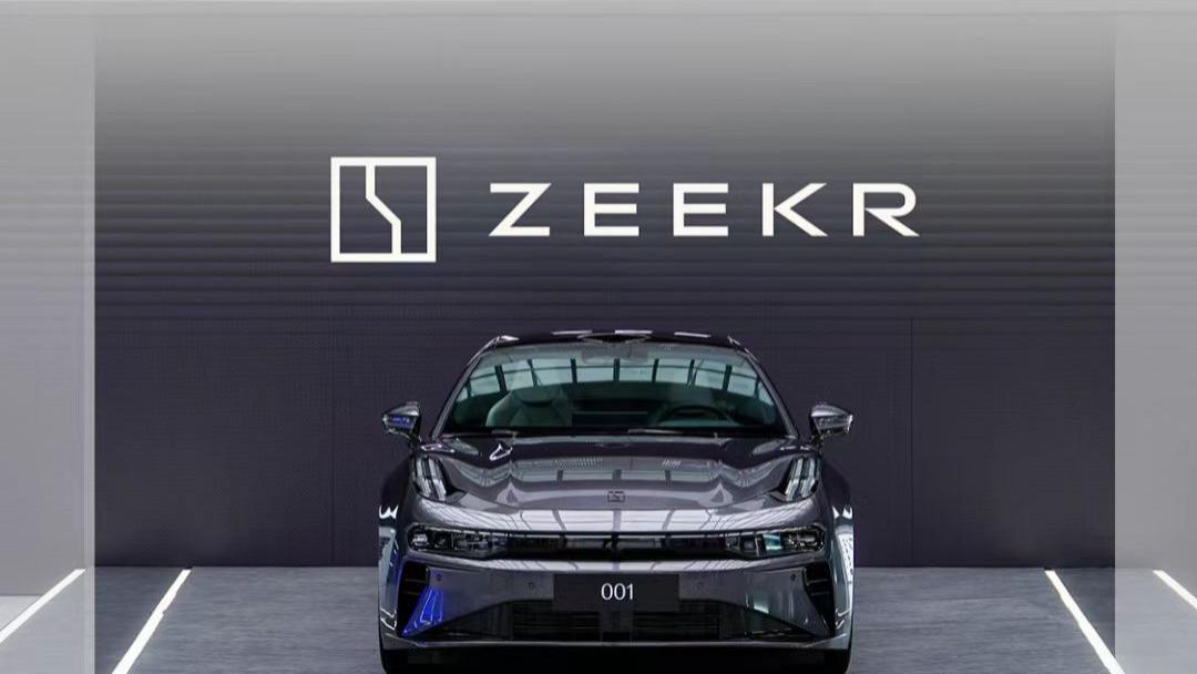 众筹更换系统，极氪与“老车主”之间的关系开始发生微妙转变？