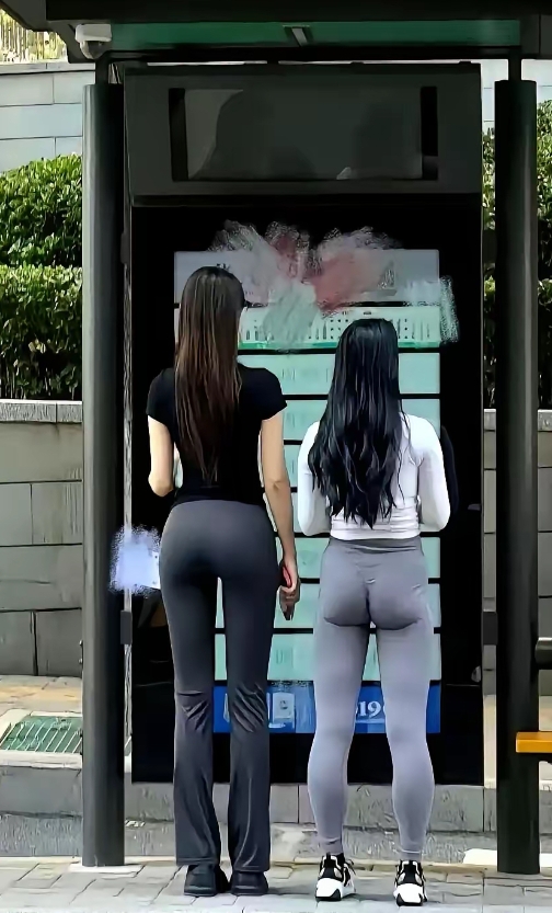 左边50万彩礼右边要20万彩礼，你们会怎么选