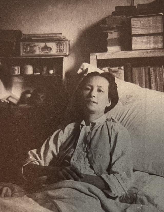 林徽因避难李庄：重病、丧弟，穷到“清炖”衣服，曾频繁想到了死
林徽因1904年生
