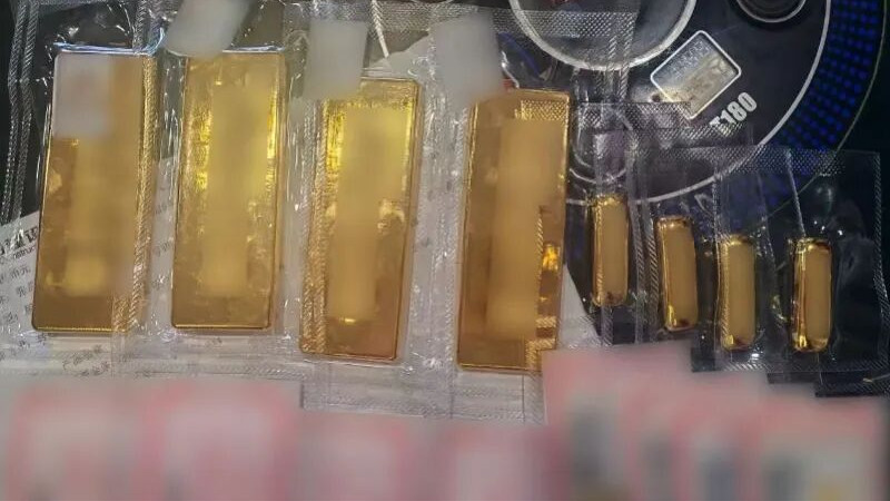 广州警方紧急拦截200万元黄金诈骗 女子险遭“投资导师”骗局