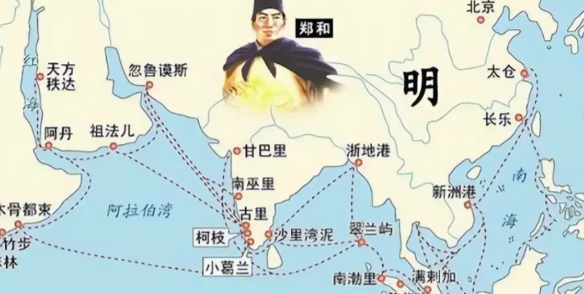 郑和下西洋的宝船的动力是什么？
有多少人天真的认为是水手划桨？
如果带划桨水手，