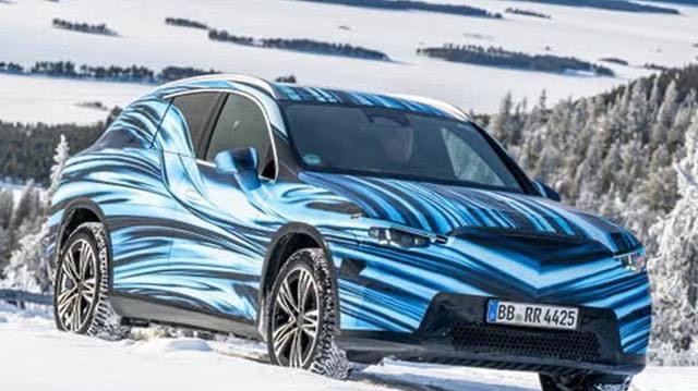 BBA又要火拼！奔驰GLC纯电版要来，这次玩大了？