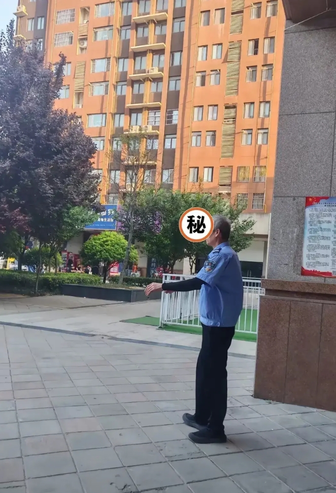我敢保证，成都女子被害案的第一批受害人出现了，那就是小区物业50岁以上的保安，我
