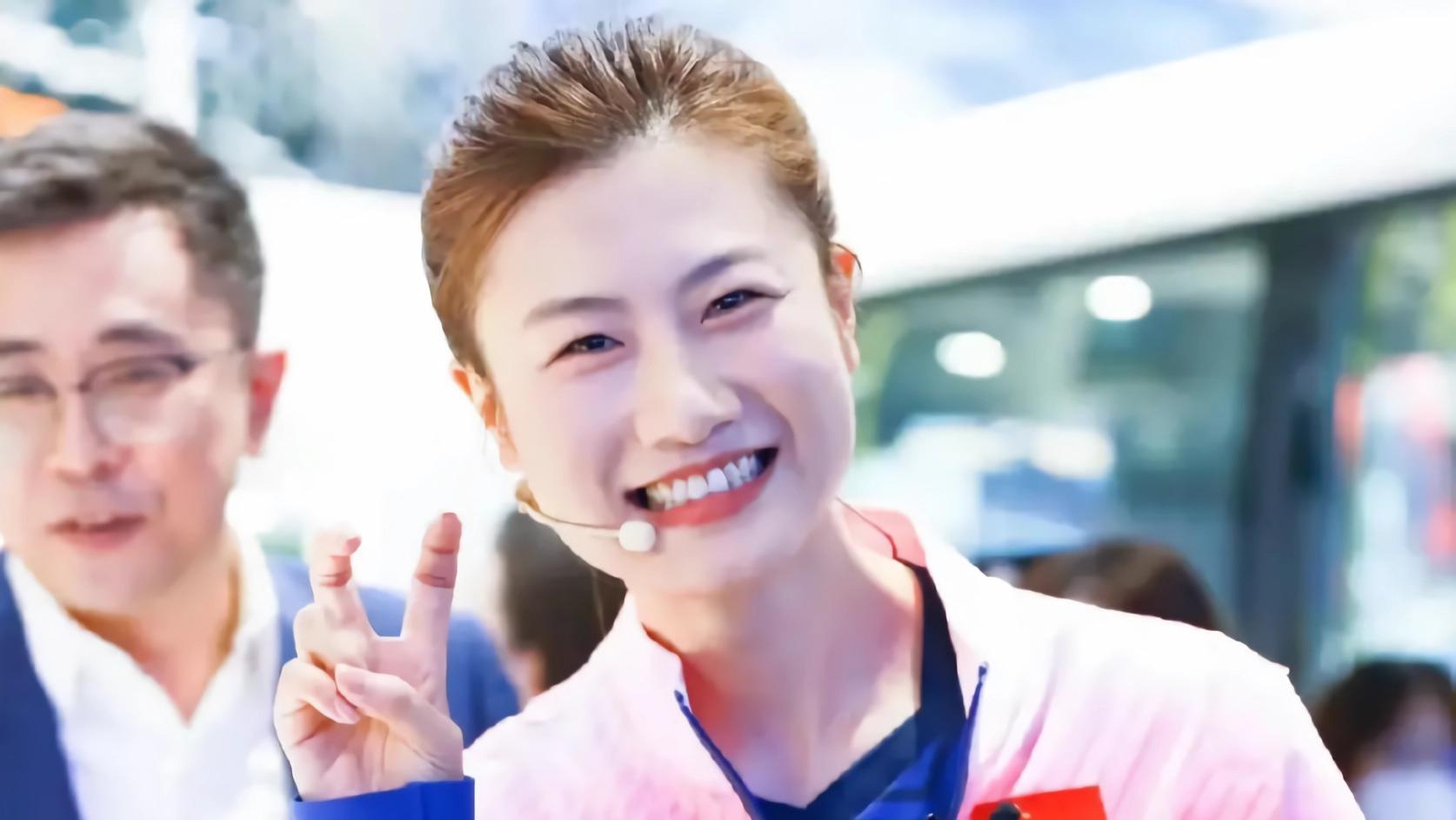 丁宁新岗位曝光！从乒坛大满贯到“正厅级”校长，成王皓直管领导，级别和年薪如何？