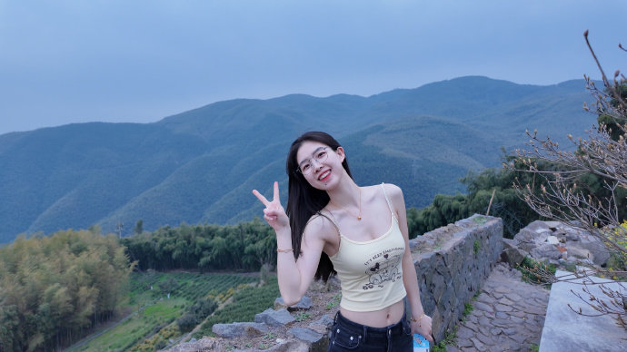 年轻，任何时间任何地点都可以记录生活