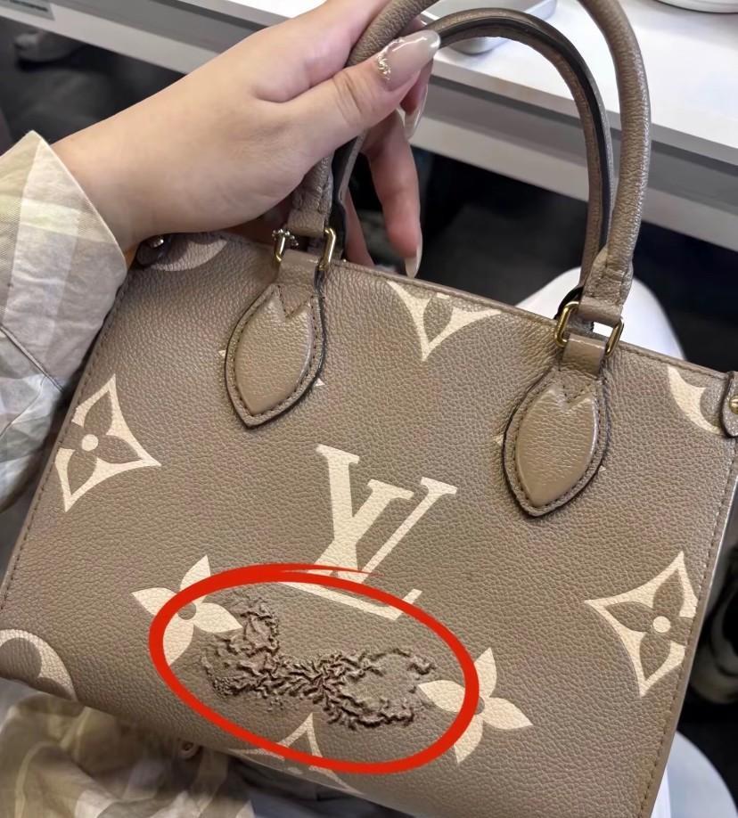 重要提醒！奢侈品包包千万不要用含酒精消毒纸巾擦拭，后果真的很严重，几万块钱就这么
