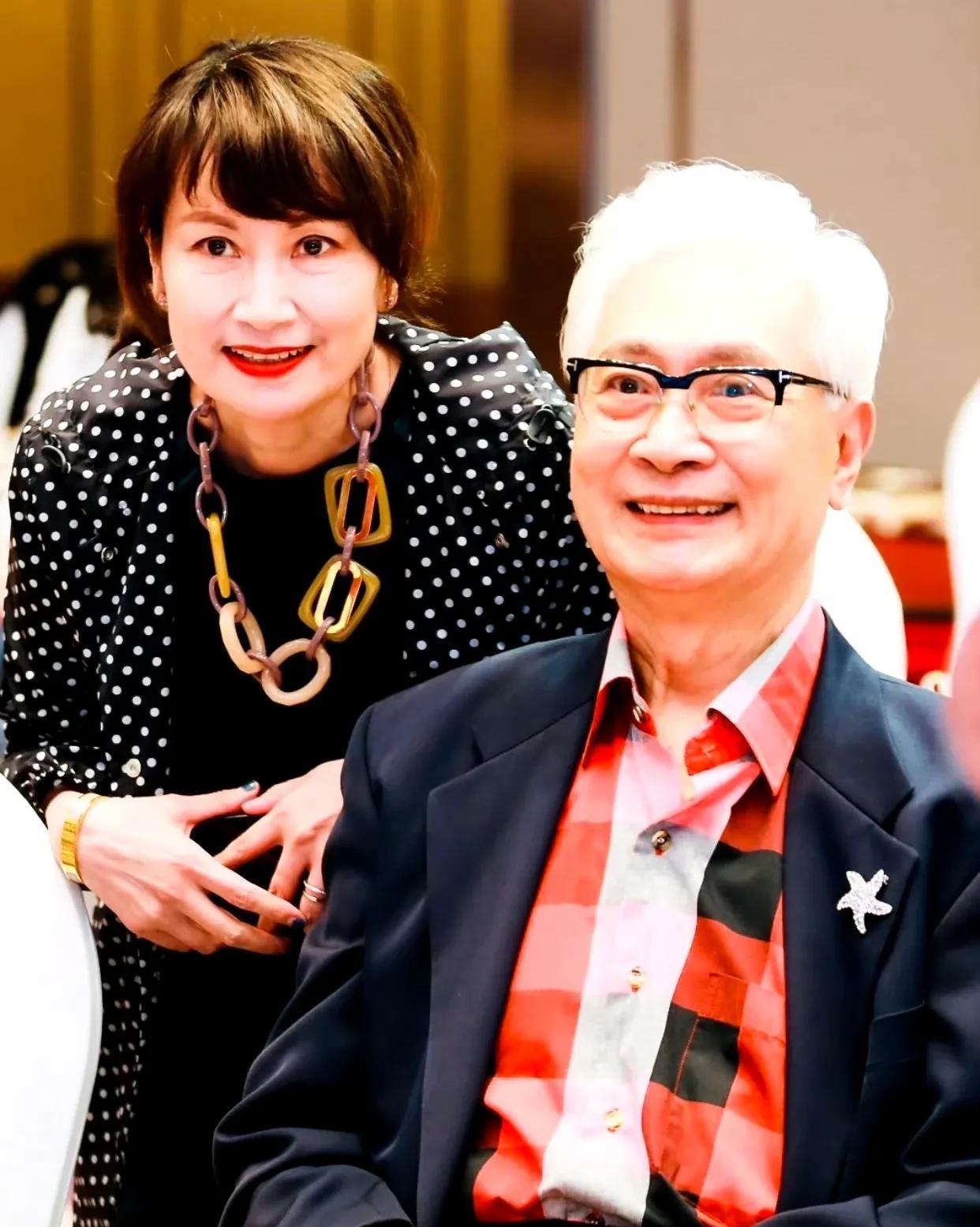 这是“燕子姐姐”会见“小老大”吗？
他是六十年代经典影片《51号兵站》中的男主角