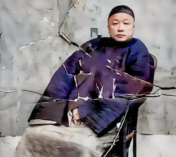 1894年，邓世昌牺牲前留下的照片，也是他唯一一张存世的照片，实属不易，因为都被