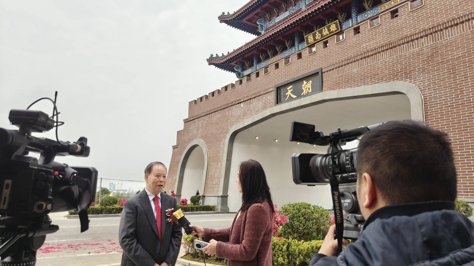 中国历史文化名镇吴川吴阳镇古城楼“朝天门”重建竣工