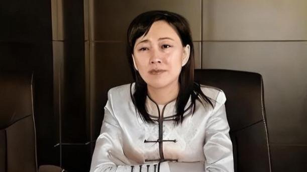女市长许爱莲，加拿大房产20套，后台关系通天