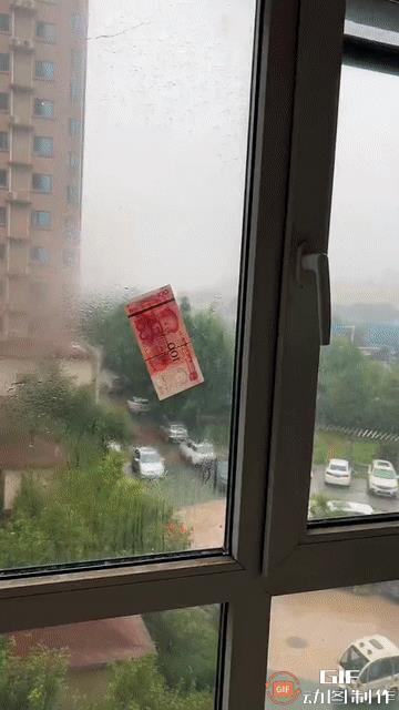 愿许财神知我意，大风吹来人民币[耶][耶]
