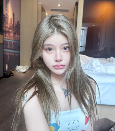 #妍妍酱回应# 妍妍酱承认曾对他人使用不当称呼，但已私下解决矛盾并道歉。对于霸凌