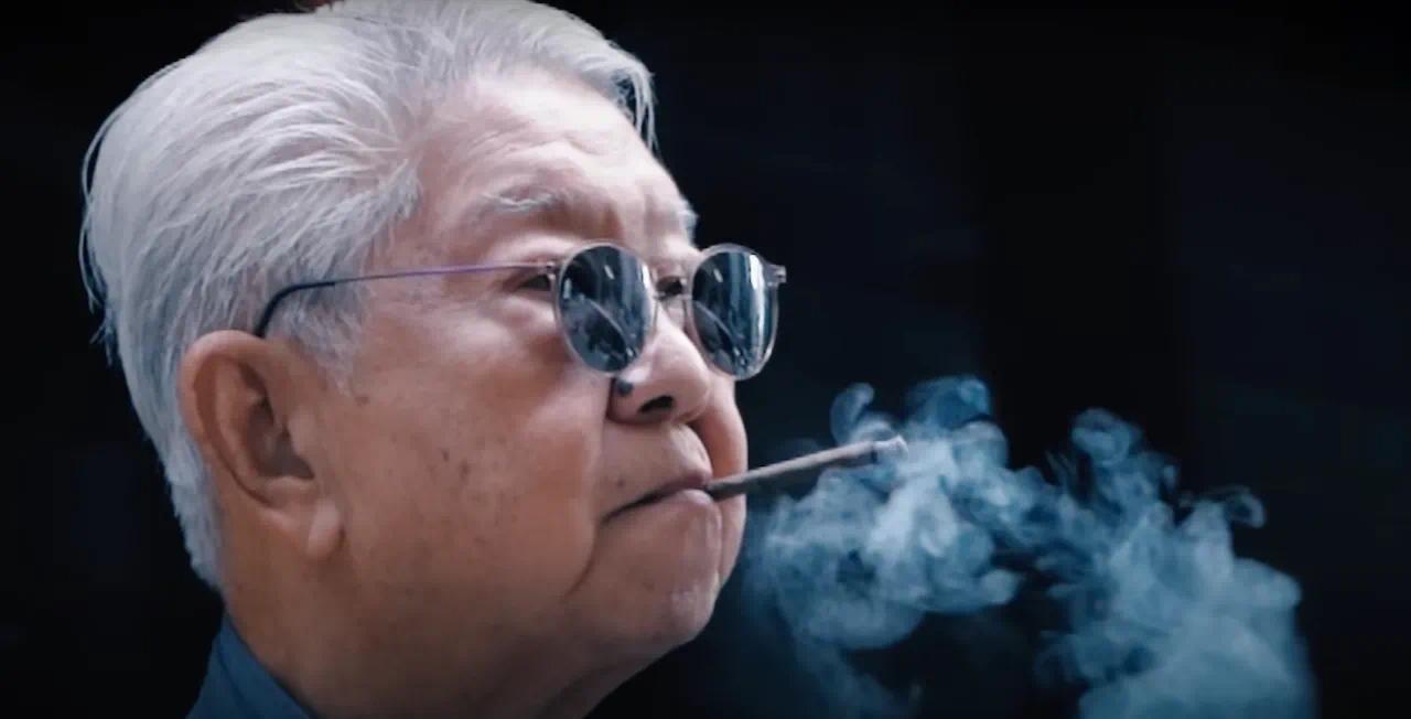 #作家蔡澜去世# 
世上吵吵闹闹  道理意义震耳欲聋
唯有先生 风趣、幽默 、快