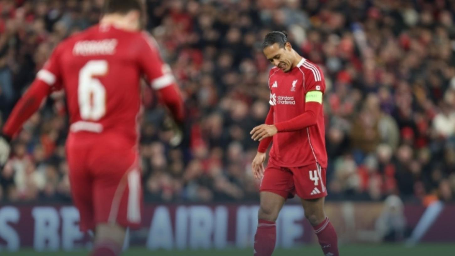 英超第12，欧冠第13，谁能拯救利物浦？斯洛特还能撑多久？