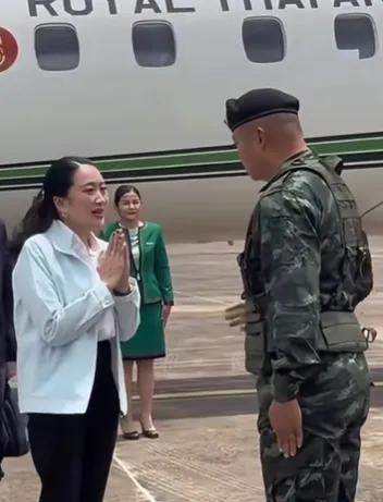 柬埔寨前首相洪森为什么会泄露泰国总理佩通坦同他的电话录音，一共17分钟的通话精心