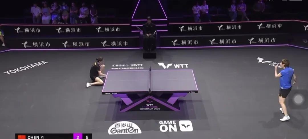 王曼昱无缘横滨赛八强，我放了些视频，大家来看看精彩的球吧。