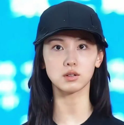 陈都灵素颜照，颜值如何？ ​​​