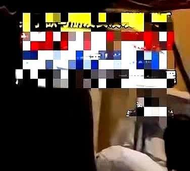“一周两次偷腥”冲上热搜，网友炸锅：

“把女友当菜单点单，避孕套都提前摆好
