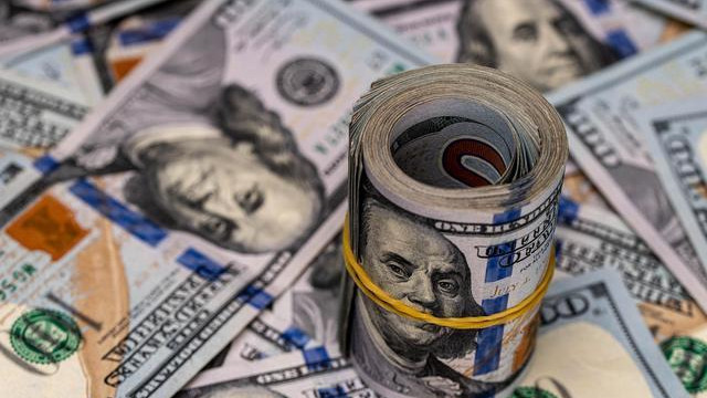 特朗普下最后通牒，中方80天内不签协议就征税，美国信用却先崩了