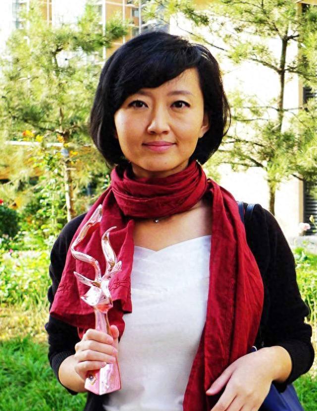 发表辱华言论，刻意抹黑中国的柴静，移居到国外后大变样