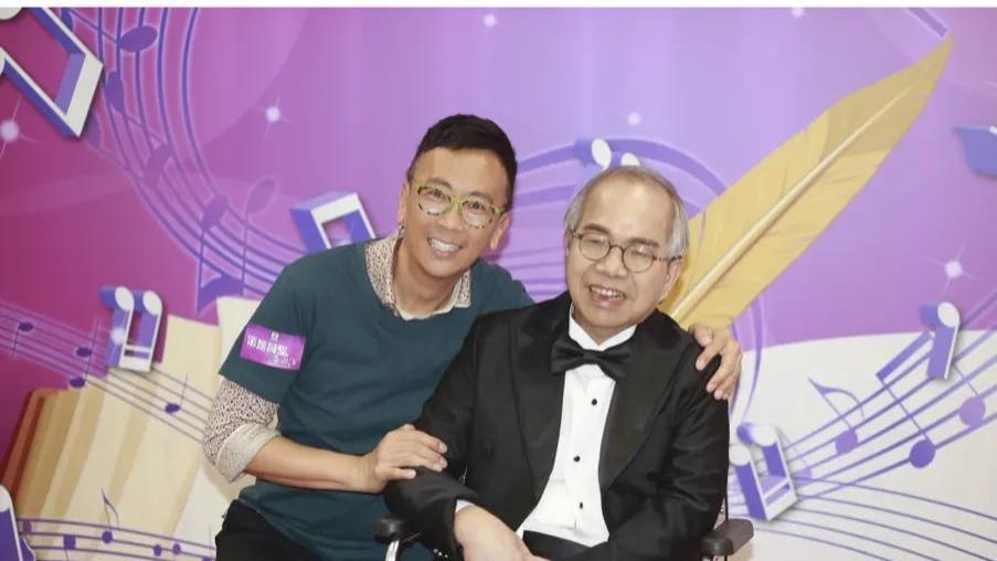 香港乐坛歌词圣手卢国沾病逝 享年76岁 填词巨匠落幕 曾与罗嘉良反目