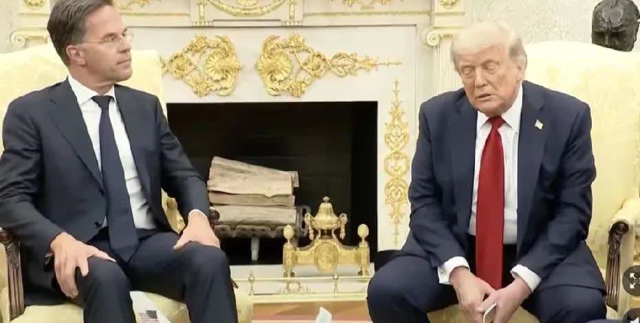 利益集团的合谋。美国总统阿普向俄罗斯发出了最严厉的通牒。最新的消息，阿普的干儿子