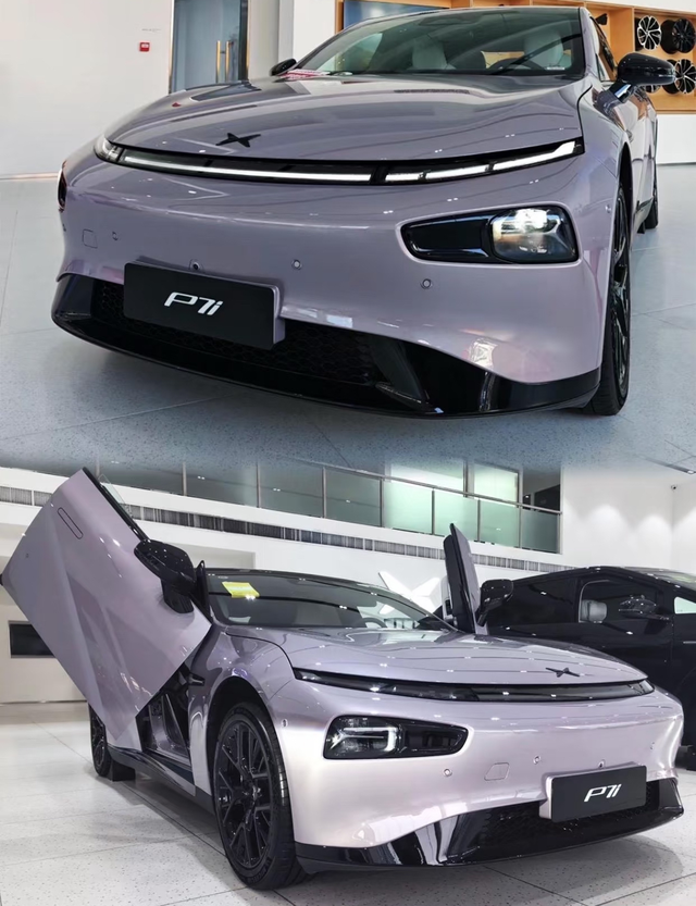 p7终究是小鹏的颜值巅峰
谁能拒绝小鹏p7的鹏翼门啊，真的是谁看谁迷糊，这线条简