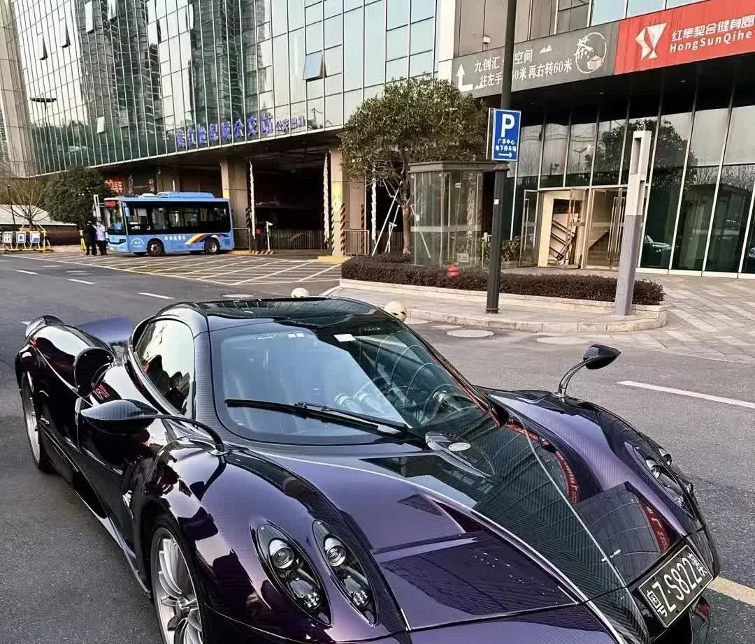 车险你们都买对了吗
​​1．胆大的只买（交强险）

2．新手一般买（交强险