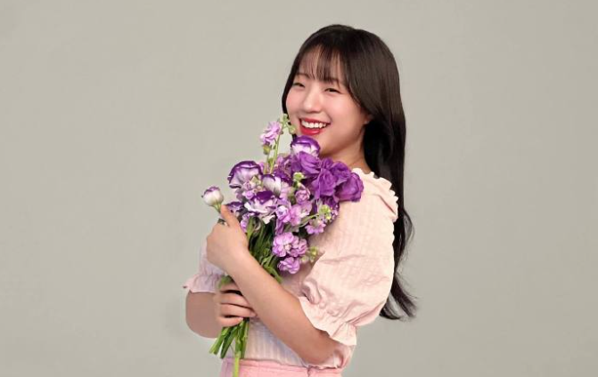 天才少女申裕斌，可爱