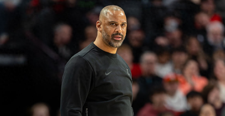 1月12日，NBA常规赛继续进行，休斯顿火箭98-111萨克拉门托国王。
火箭主