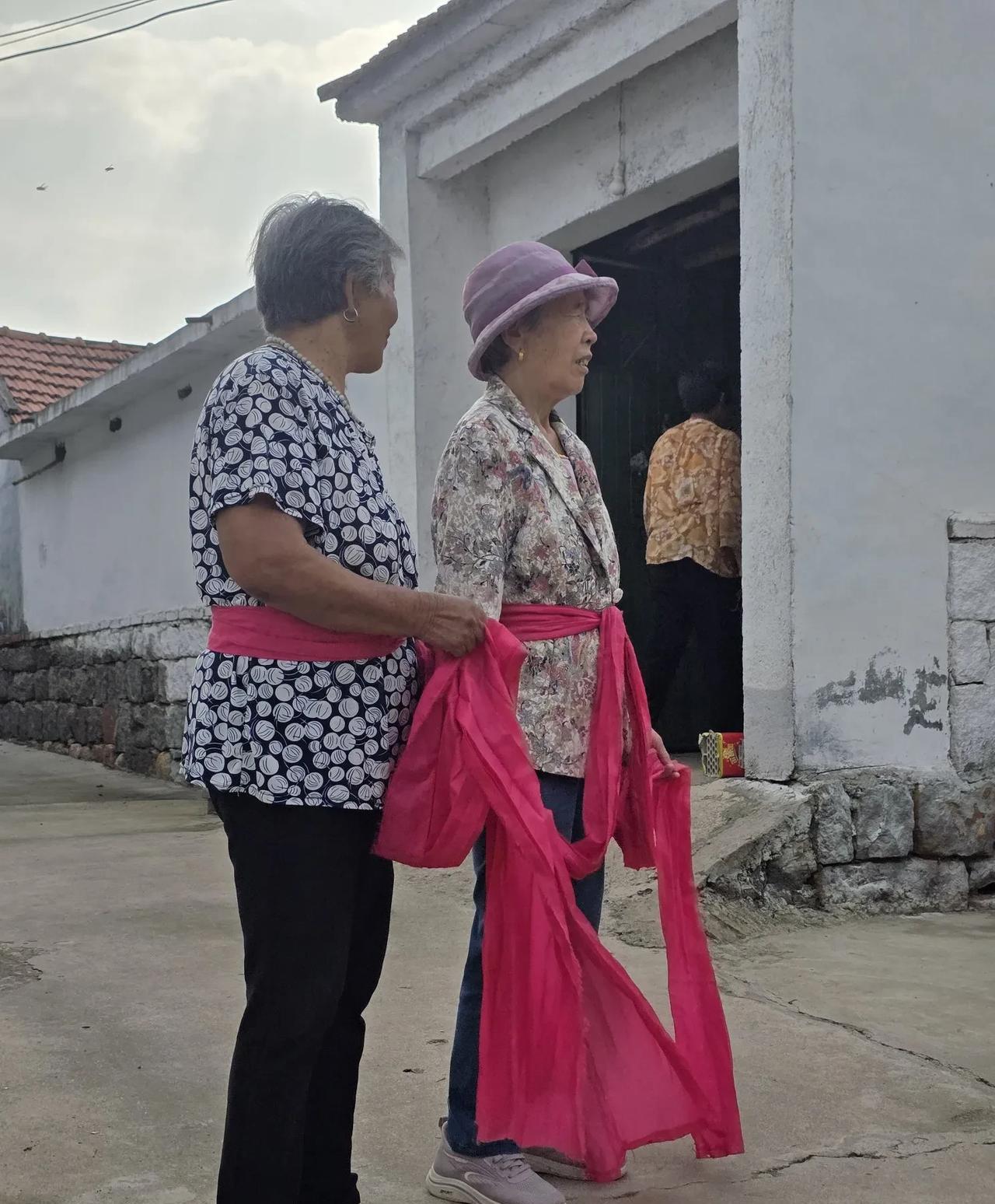 乡村叙事：持续一个月的街头娱乐暂告一个段落……
这次回村的一个月里，每天下午三点
