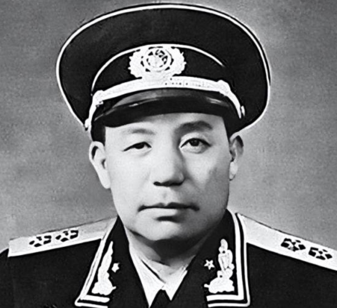 朝鲜战争期间，毛主席问彭德怀谁打美军打得好，彭德怀说42军，毛主席却说:”赶紧把