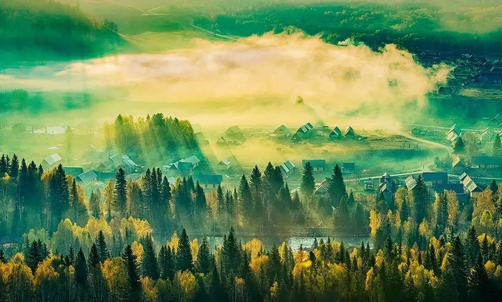 蒙圈的朱拉尼。
叙利亚领导人朱拉尼被曝携家人已经离开。多家外媒发布快讯称，为了防