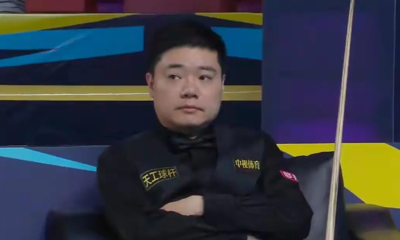 丁俊晖真的不行了吗？昨天晚上，斯诺克国际锦标赛（南京）八强战，丁俊晖又输给了墨菲