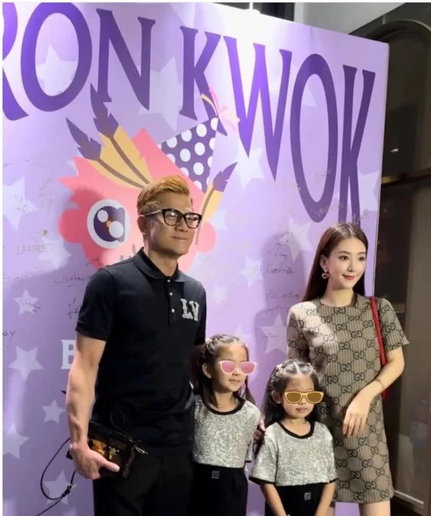 郭富城真是赢家，方媛颜值是真绝，两个女儿也是遗传了俩人的优点。