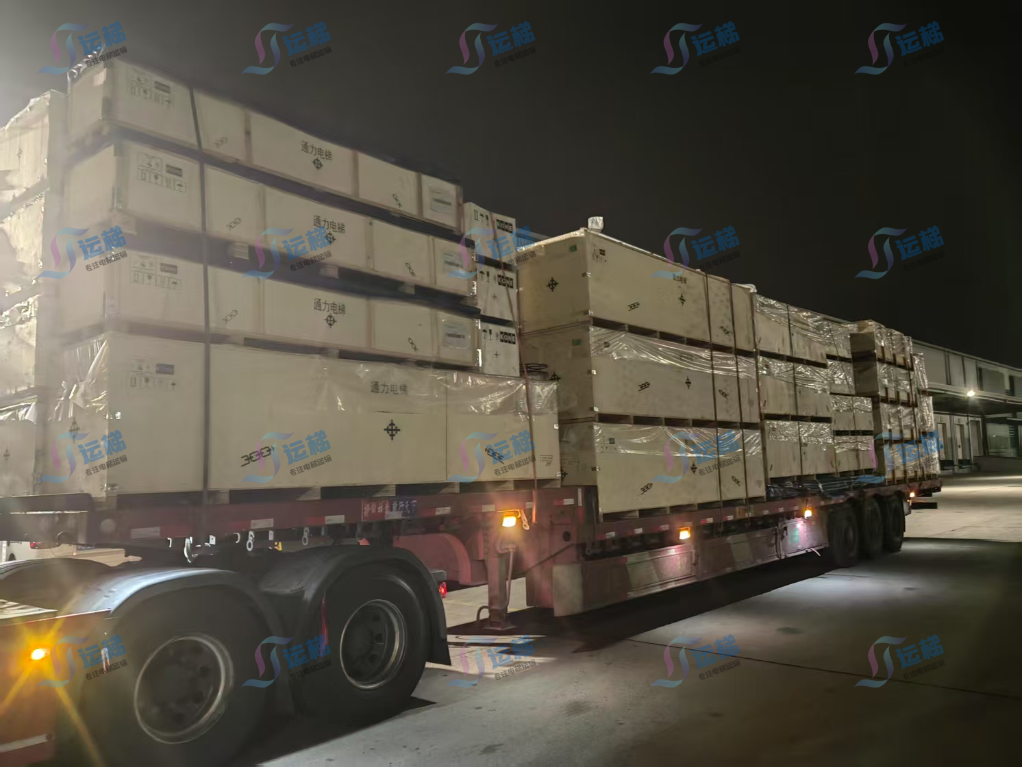 为什么电梯的发货月份会对运输价格有影响呢