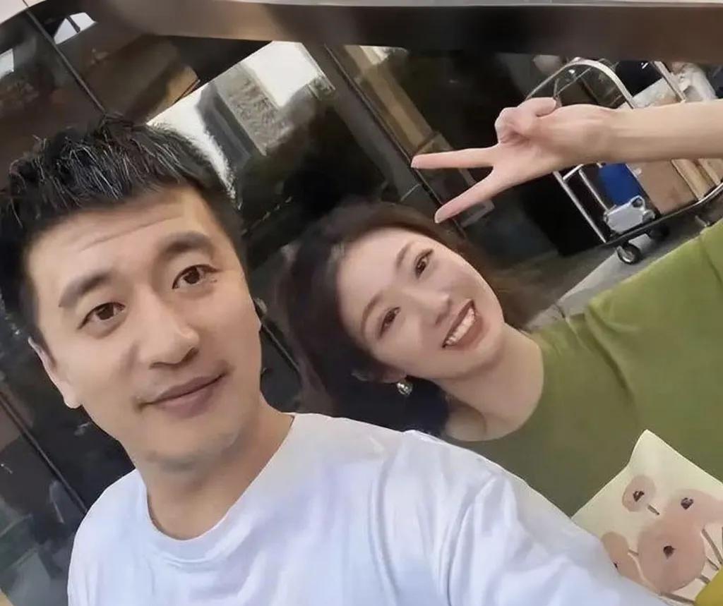 不会他也要崩塌了吧？
天下还有老实的有钱男人吗？
董宇辉坚守住！！