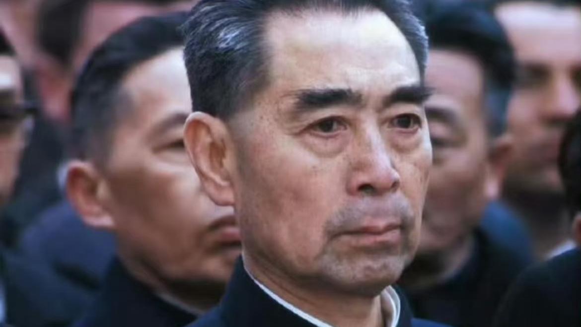 周总理逝世50周年请停留一秒钟，为总理致敬