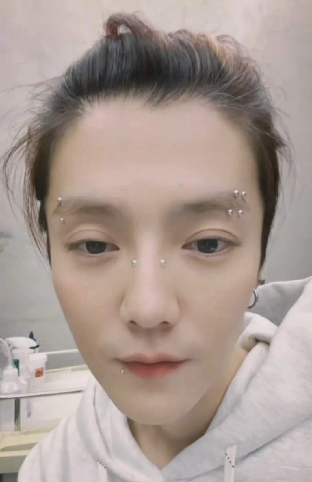 看到这张图，我终于弄明白了
为啥鹿晗和黄子韬同样是EXO回来的，但黄子韬却拍马都