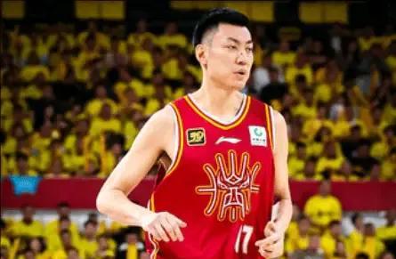 山西男篮关键一步，留下强硬内线焦海龙
山西续约焦海龙，别看焦海龙数据不好看，但是