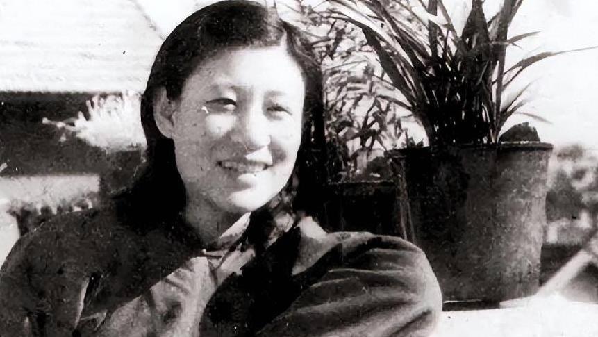 惊！42年李又兰再婚张爱萍，特殊时期守婚，退休副军级待遇