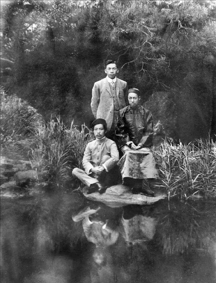 1909，鲁迅、许寿裳等于日本东京 ​​​

