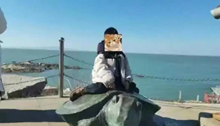 5岁男童被殴打致死，这事儿真的让人痛心疾首。生父和爷爷的态度很明确，就是希望重判